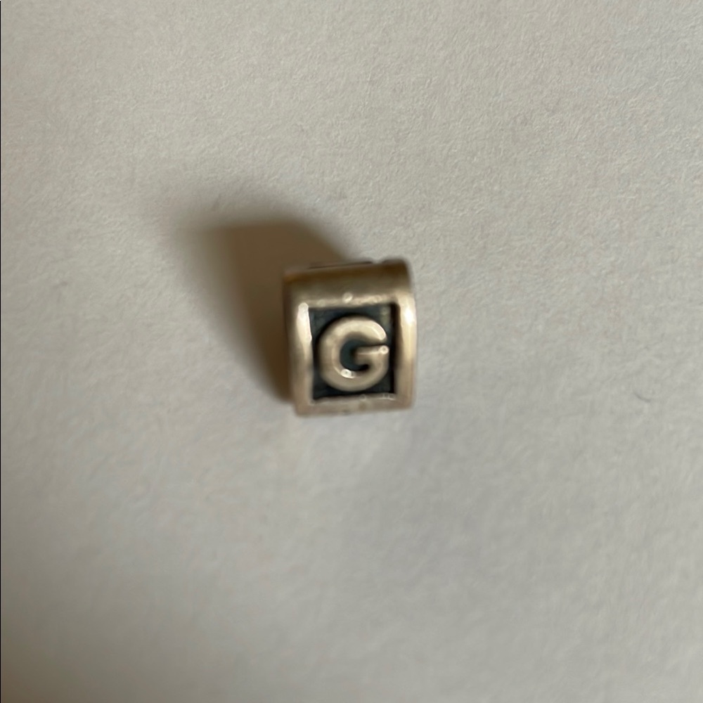 Silver Initial 'G' Charm